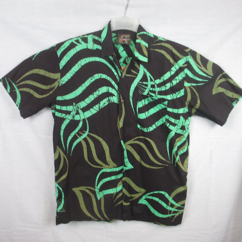 VTG Caribelle Batik Mens Medium Shirt St. Kitts Nevis Caribbean Island